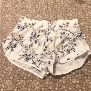 Victoria secret sport medium floral shorts NWT